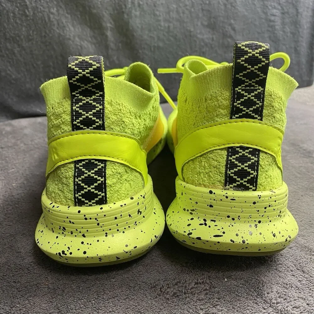 Reebok Zoku Runner Ultraknit Neon Volt Green Slip On Mens 7.5 Athletic Sneakers